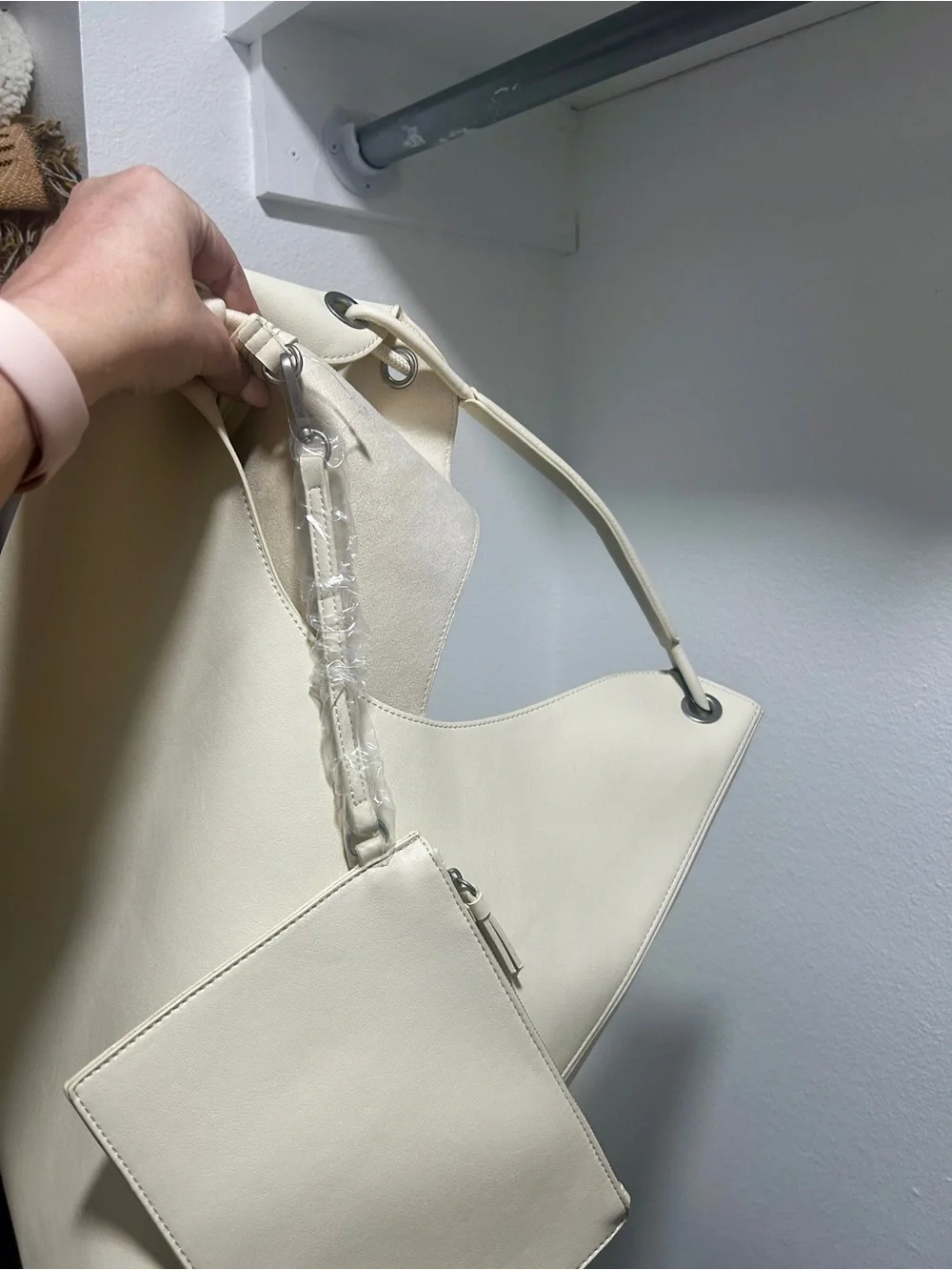 BCBG soft slouchy